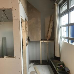 Изграждане на офис със спалня вътре в мезонет