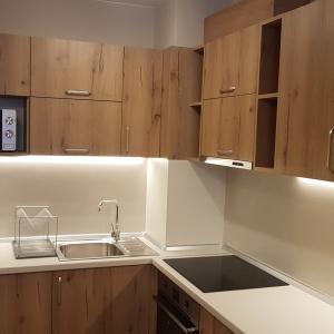 Дневна с кухня