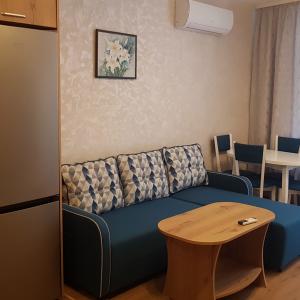 Дневна с кухня