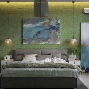 Зелена спалня с мраморни акценти