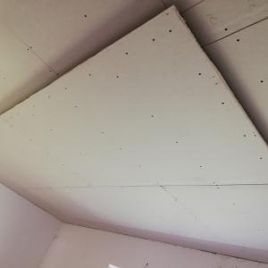 Прав Таван със скрито осветление