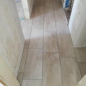 Плочки в коридор