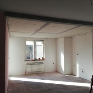 Тухлена стена, ламинат