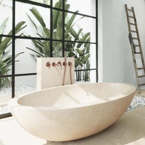 4 бани за ценители, вдъхновени от природни мотиви