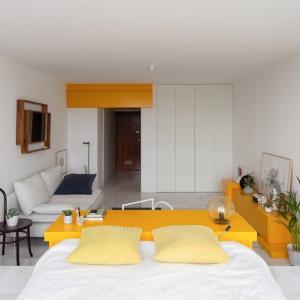 Комбинация за смели мечтатели – жълто и бяло в интериора