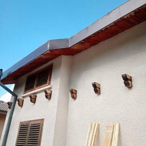 5955345_107749878_big