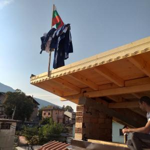 IMG-16d8a7712823e457bf41d83e0460274e-V