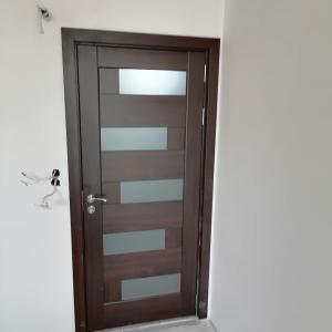 Интериорни врати.