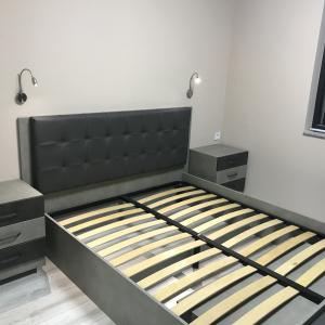 E7768F62-BAF1-401E-BCA0-7636951FA1C8