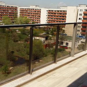 Квадрат с триплекс 8 мм