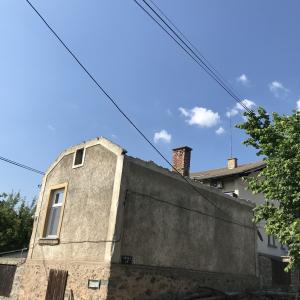 Демонтаж на стария покрив