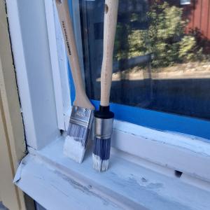 Реновиране на дограма.