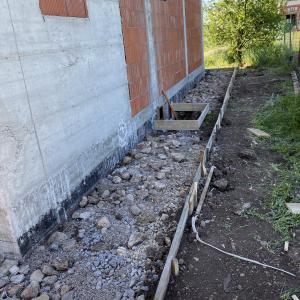 EF503B11-BDE5-4EAD-8C04-79D3444435B2