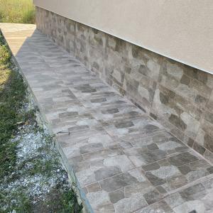 15748843-9762-4939-81D4-AEF3EA7F9409