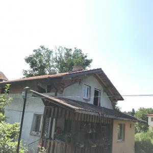 076BAB19-8327-4A67-B362-CA5E4676F513