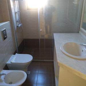 46D021EA-6ADE-44C3-B5C8-2F66F3C301DB