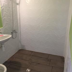 B2879B59-BDEA-4FEB-9D1A-FA8E3CAA626E