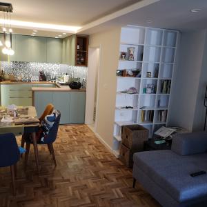 Модерен интериор, комплексно обзавеждане на жилище с акцент върху детайла _24