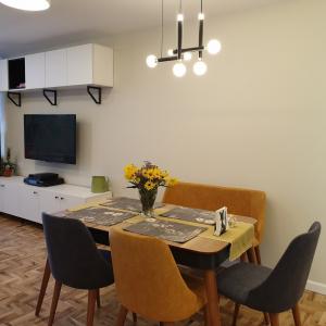 Модерен интериор, комплексно обзавеждане на жилище с акцент върху детайла _23