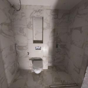 IMG-e28a47f01f2a42617ad744b3a7e36005-V