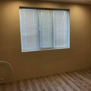 7B76F564-1053-48C0-900D-8411FB6F15C4