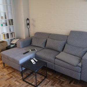 Модерен интериор, комплексно обзавеждане на жилище с акцент върху детайла _26