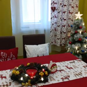 IMG-9d305fbd75b2990ac2c858a2b5573f8c-V