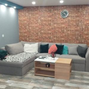 IMG-344badd31ca7ba561da29e8cdbcc3ebb-V