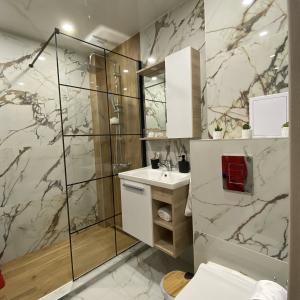 IMG-0dea4dd38e49f8fba408594a1b505785-V