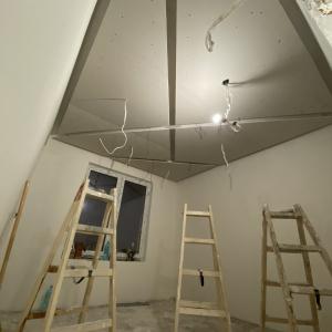 1DE5A1AC-1817-45B5-9226-407DB7430B6A