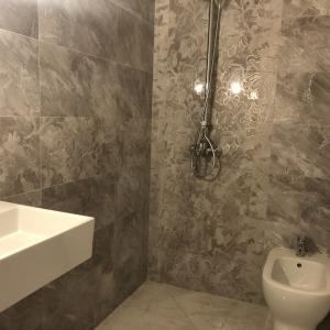 Баня във френски стил .