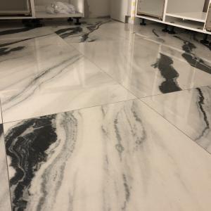 Коридор и под.