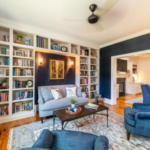 Точните мебели