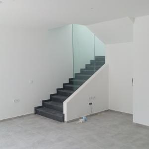 Шпакловка и облицовка на стълбище