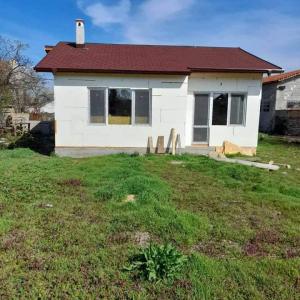 с. Виноградец 80 м2