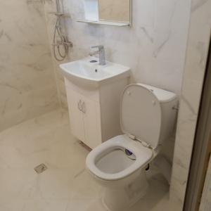 D656350E-0CBB-4BA3-9390-842631D97613