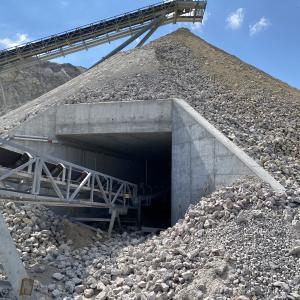 Индустриално строителство