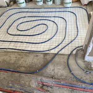 7389E520-8003-46FA-9750-405850B91B08