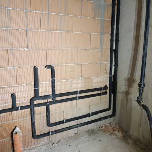 2BA31E09-11AD-4101-99F0-AA3905E9EB43