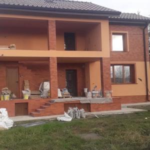 Външна топлоизолация с полагане на мазилка и клинкер