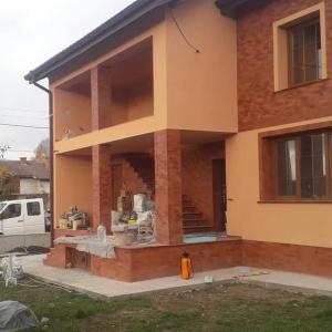 Външна топлоизолация с полагане на мазилка и клинкер