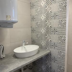 D01140E9-EBD5-420A-A3F9-ED7AFFE97EFA