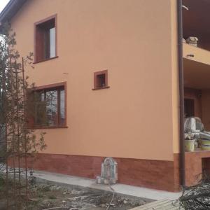 Външна топлоизолация с полагане на мазилка и клинкер