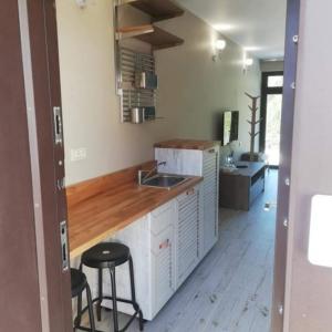 IMG-a0afba7d4f19de34d276b13d8cf7a952-V