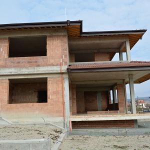 3D7496EA-1539-49A5-A7E2-A3661934006D