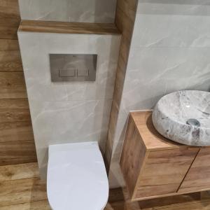 IMG-f1a783c809aba1aedadeff6f82625ba7-V