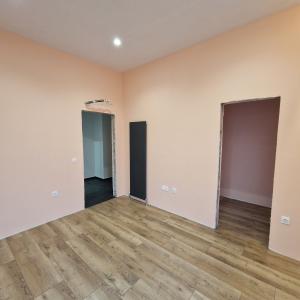 Завършена детска стая с боя Benjamin Moore обект:Черни връх 2022г