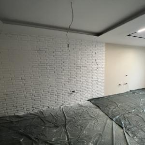 A4688F28-B6D8-45A6-A076-B7C9EB580365