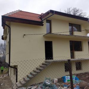 45AAA152-11BE-4712-A7CD-264EA958CA8F