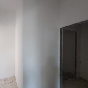 Изграждане на преградна стена. Финишна шпакловка на две ръце.